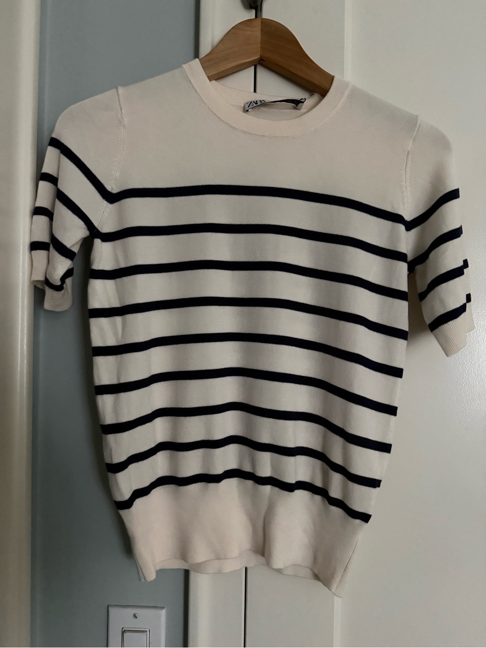 Striped Short Sleeve Knit Top - Ivory with navy Stripes